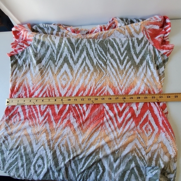 Chico's Zenergy Ikat Print Top Size 16/18 Crushed Fabric Shirt Tunic - Picture 8 of 12